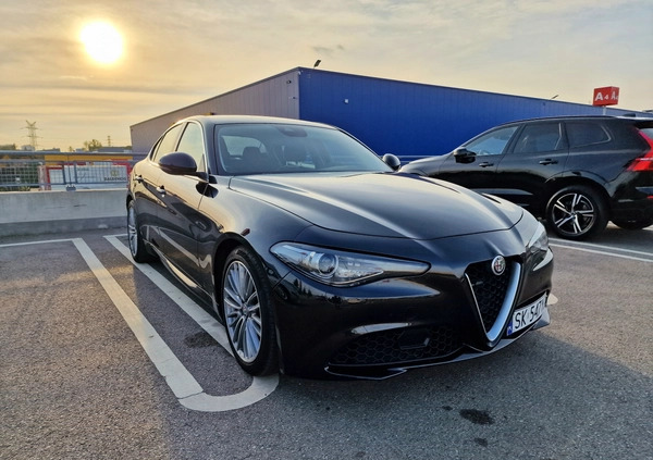 Alfa Romeo Giulia cena 68900 przebieg: 182000, rok produkcji 2016 z Katowice małe 67